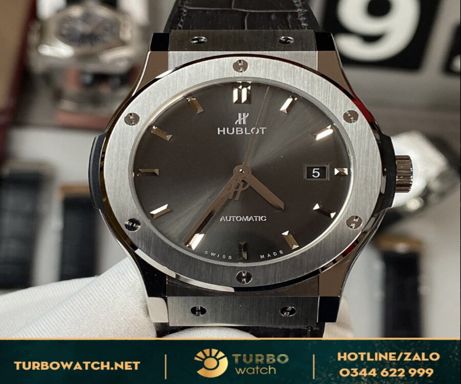 Đồng hồ Hublot Super Fake 1:1 Classic Fusion Grey Titanium